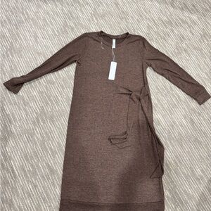 Dear Scarlett Chocolate Long Sleeve Midi Dress - size M